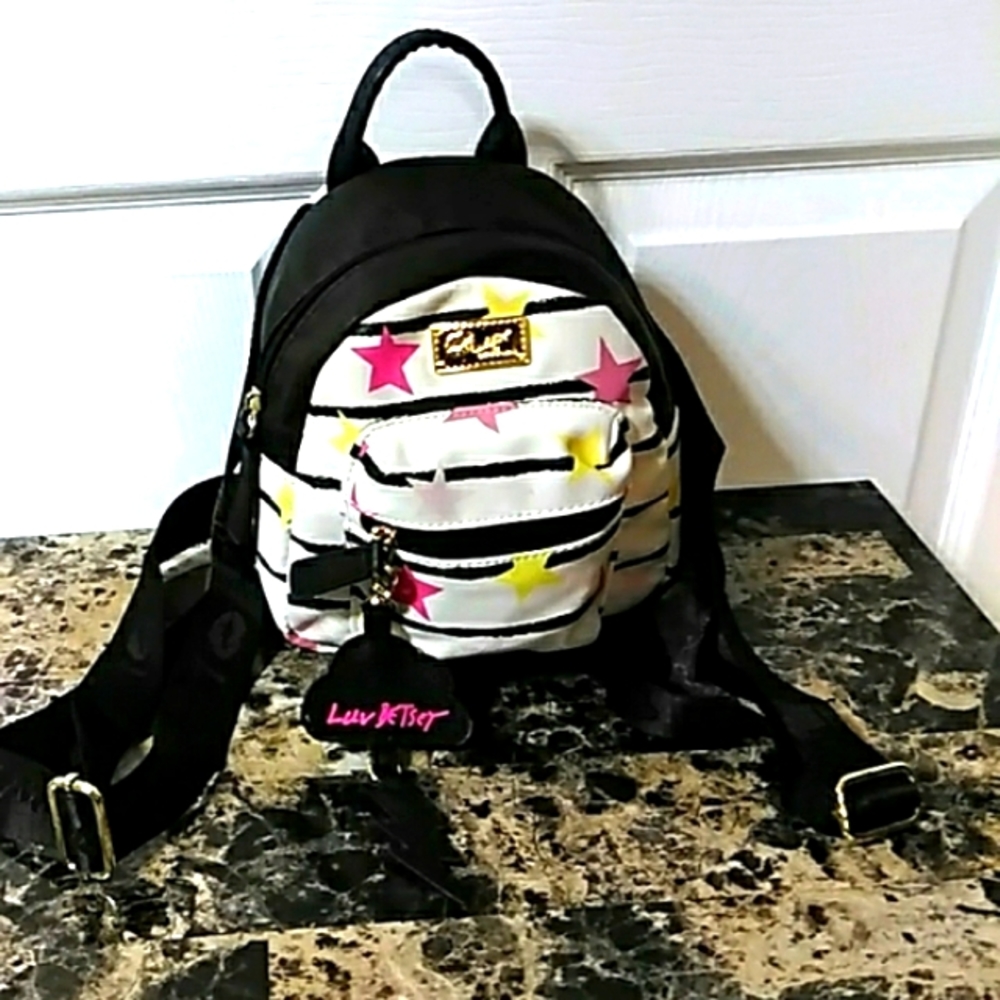 Betsey Johnson backpack Beautiful condition. Adjustable straps